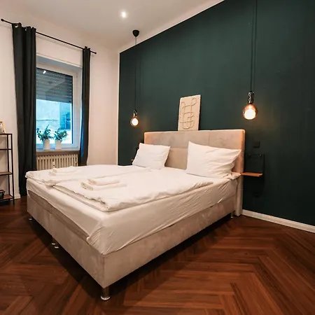 Apartment 3 Nahe Hbf Fuer Bis Zu 11 Gaeste *