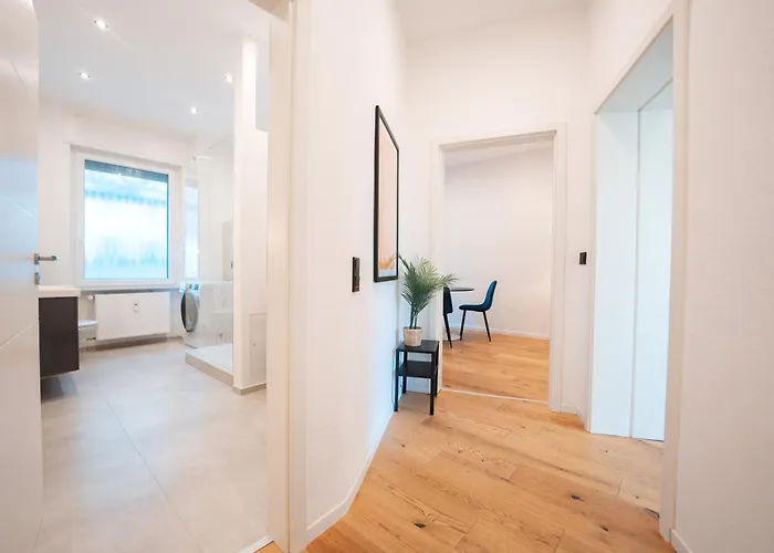 3 Nahe Hbf Für Bis Zu 11 Gäste *